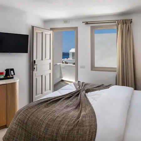 Отель Ira & - Adults Only 4*