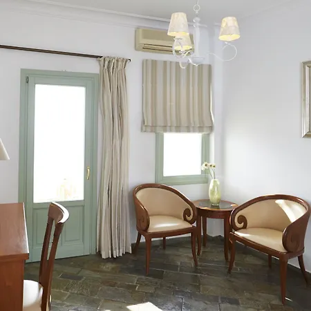 Ira & - Adults Only 4*