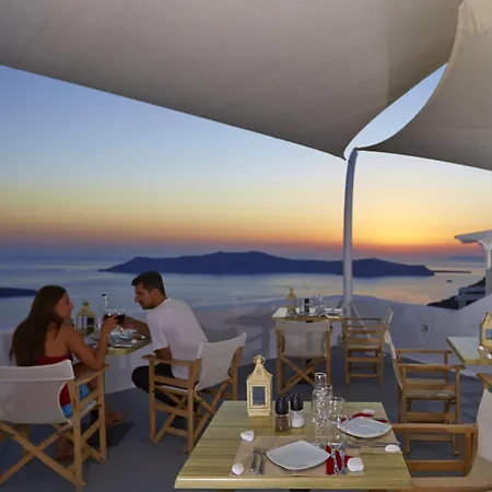 Ira & - Adults Only 4*