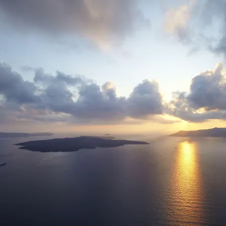 Ira & - Adults Only 4* Imerovigli (Santorini)