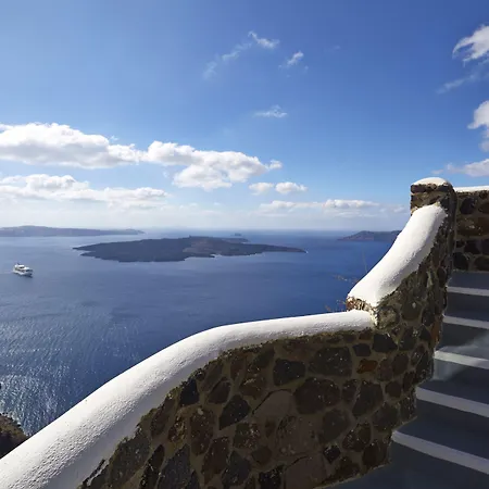 Ira & - Adults Only 4*