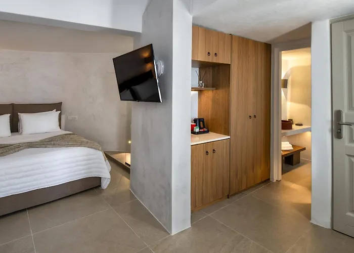 Ira & - Adults Only Imerovígli