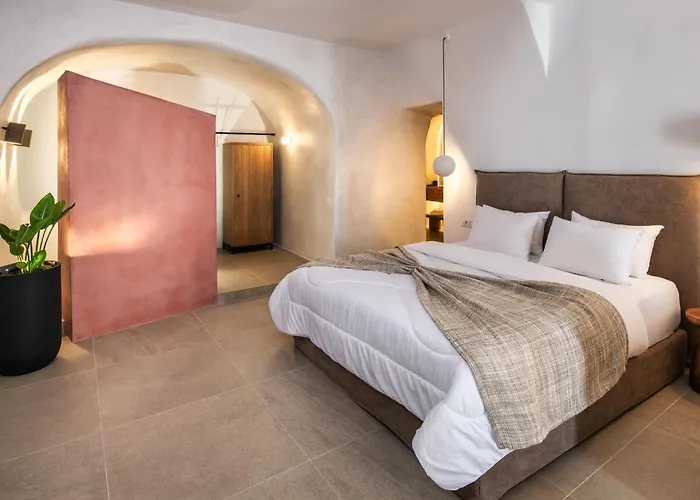 Ira & - Adults Only Imerovígli