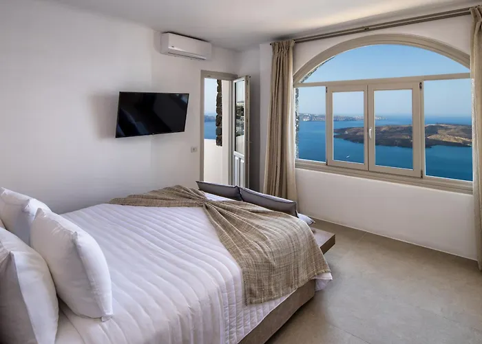 Ira & - Adults Only 4*