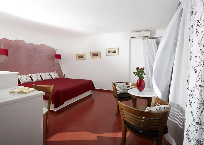 Ira & - Adults Only Hotel Imerovígli