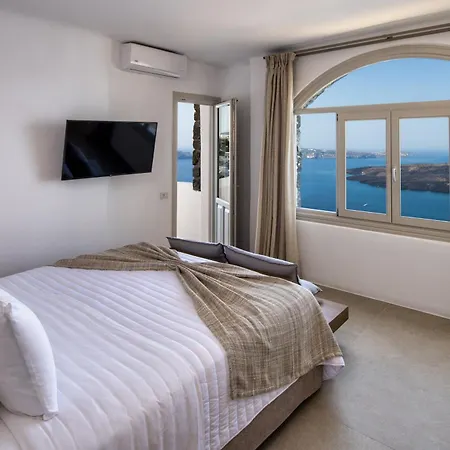 Ira & - Adults Only 4*