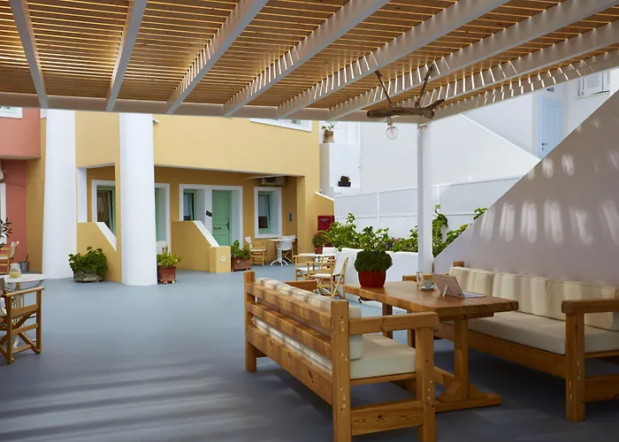 Ira & - Adults Only 4*